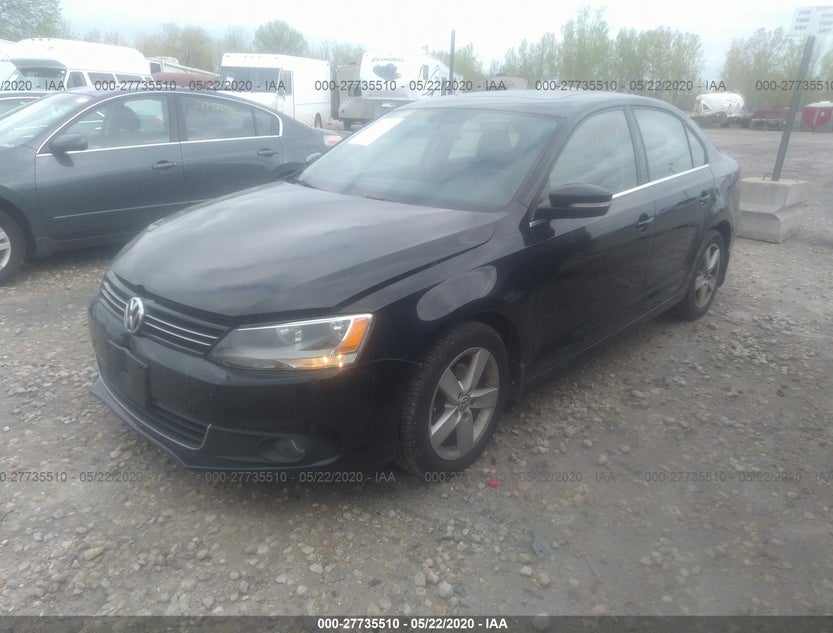 3VW3L7AJ6CM413494