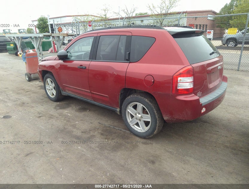 1J8FT47W68D761177