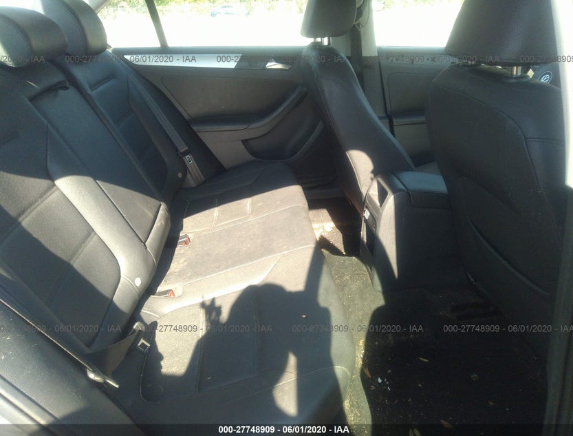 3VW3L7AJ3BM090813