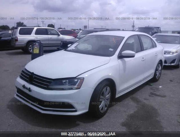 3VW2B7AJ2HM374845