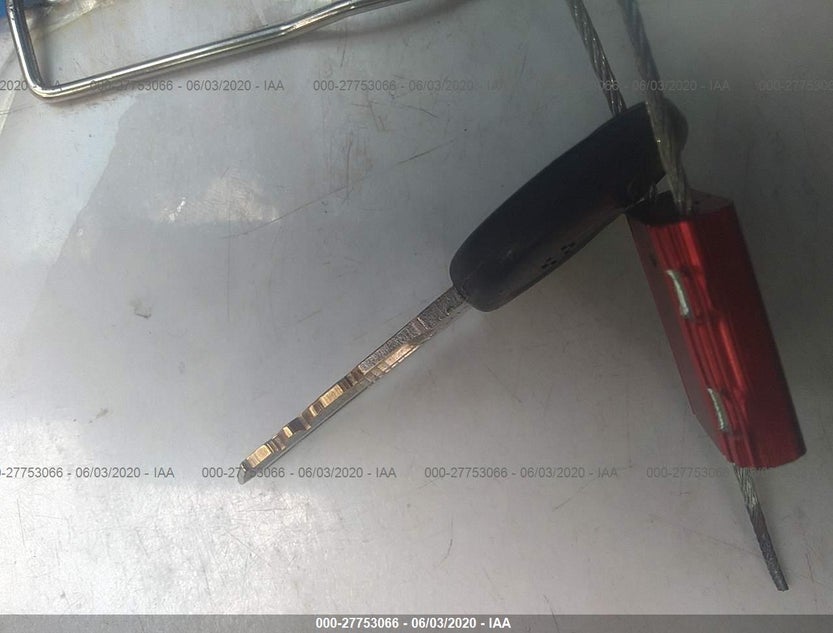 2G1WT57K291100696