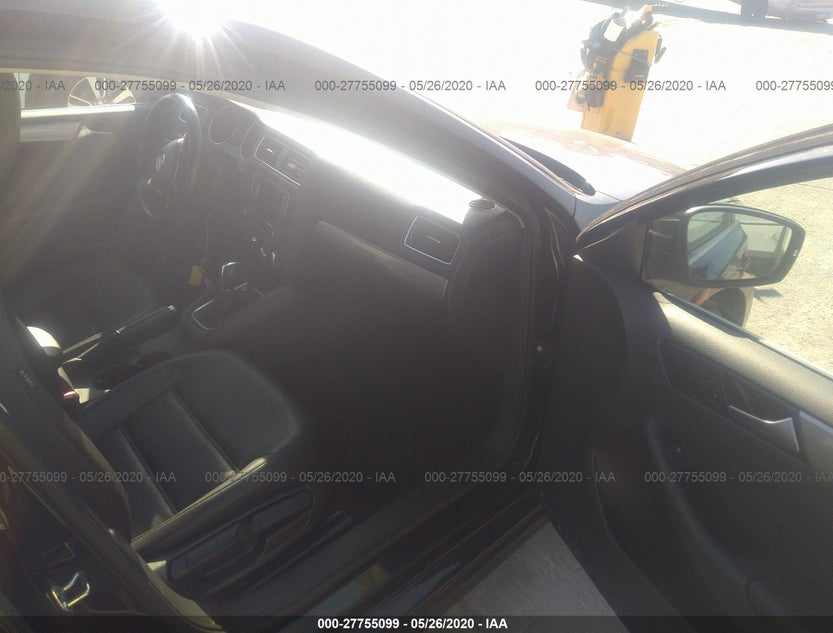 3VWDB7AJ9HM402097
