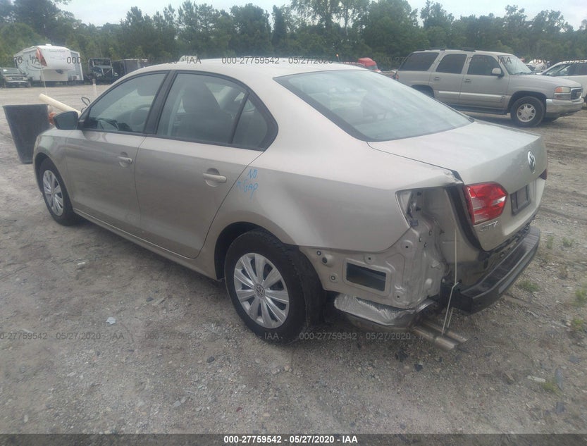 3VW2K7AJ7DM243310