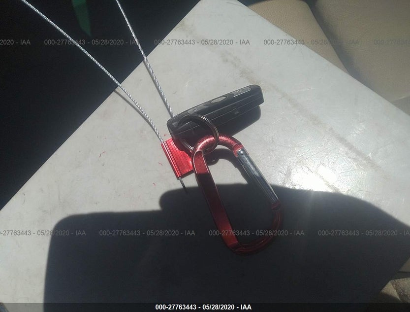 WBAVB33516KR76615