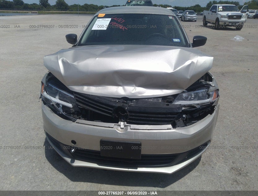 3VW2K7AJ1EM315233