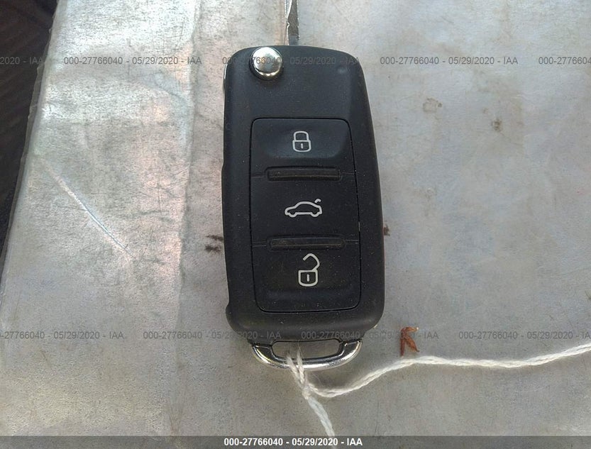 3VWDB7AJ2HM415967