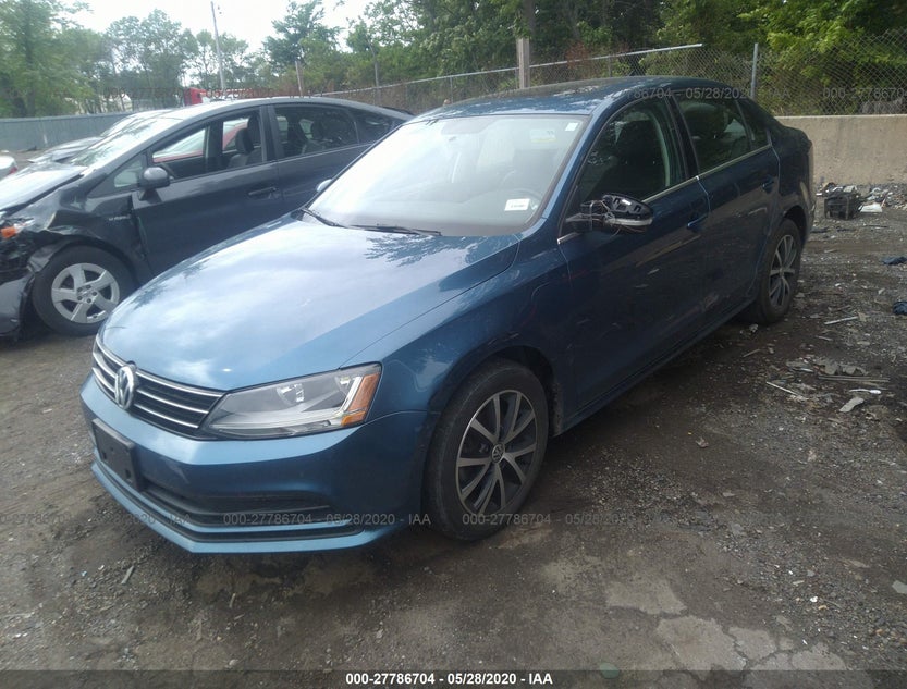 3VWDB7AJ8HM297987