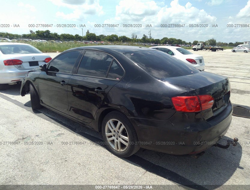 3VWDX7AJ5BM321414