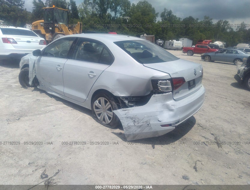 3VW2B7AJ8HM369102