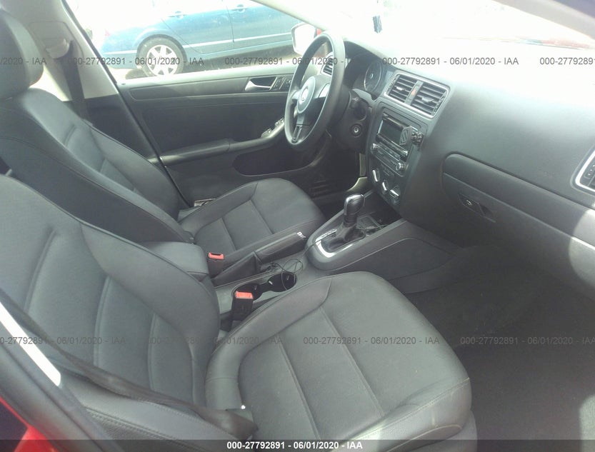 3VWDP7AJ0CM374569
