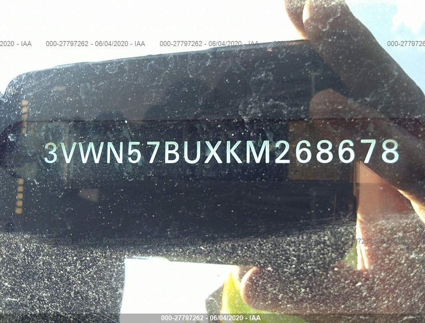 3VWN57BUXKM268678