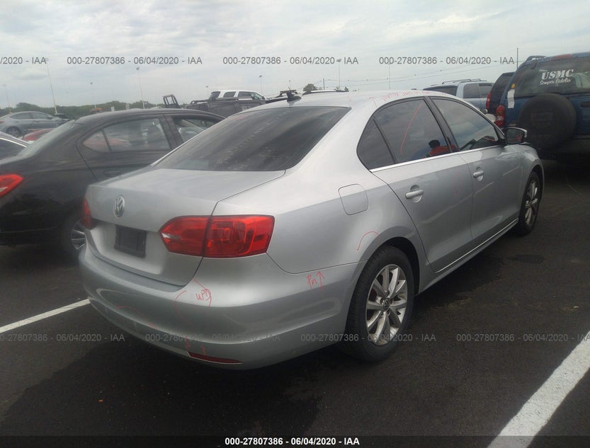 3VWDX7AJ0DM222597