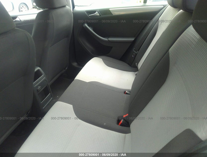 3VW2B7AJ5HM288624
