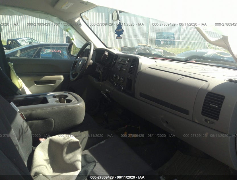 1GCSKPE07AZ244276