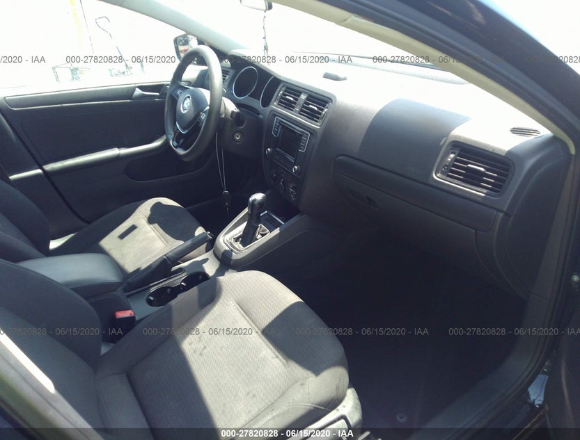 3VW267AJ1GM377366