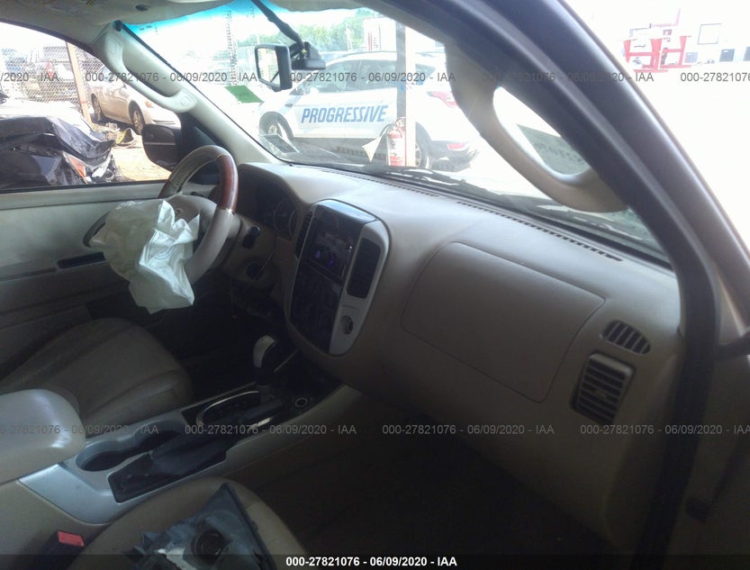 4M2CU87157KJ17807