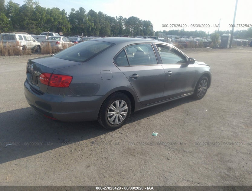 3VW2K7AJ4EM240611