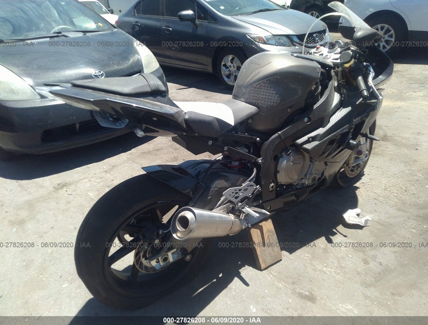 WB1051705AZV40497