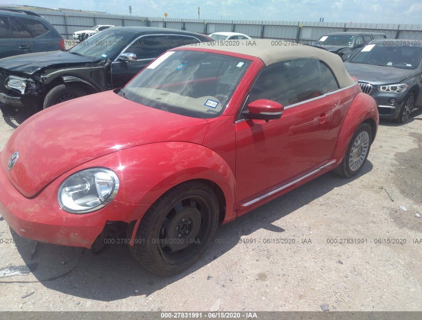 3VW517AT1GM813176
