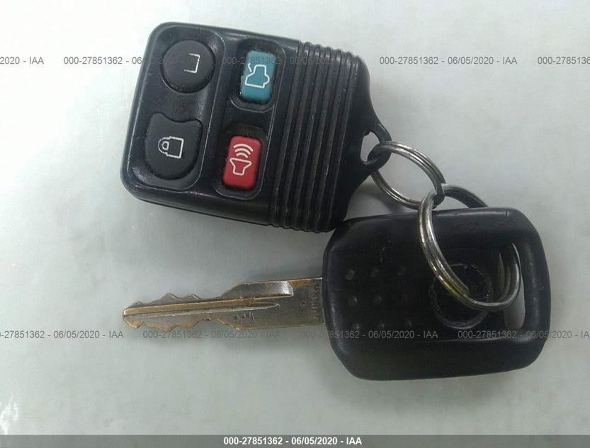 4M2EU37EX8UJ16933