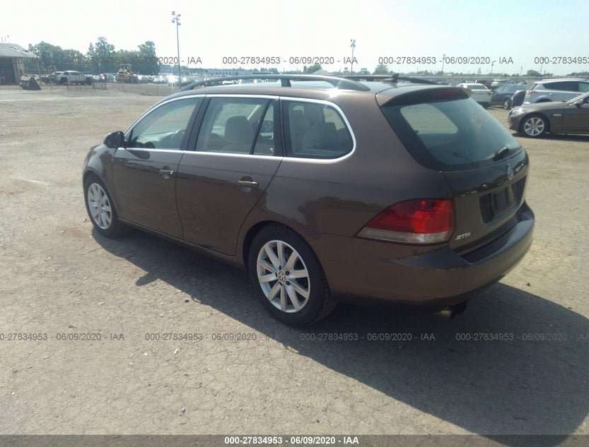 3VWPL7AJ9BM621093