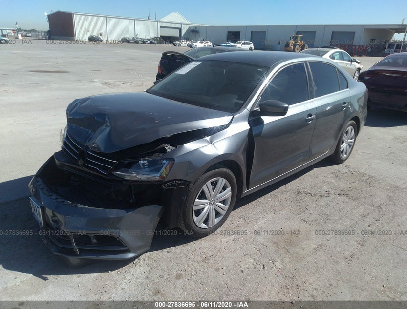 3VW2B7AJ3HM372182