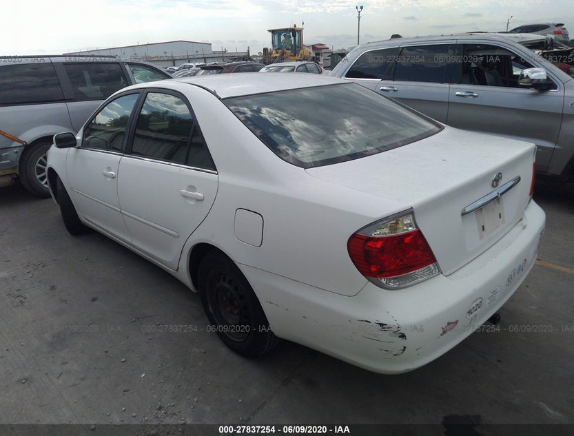 4T1BE32K55U576107