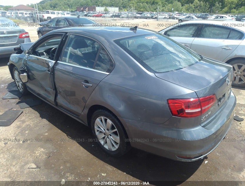 3VWLA7AJ9FM289702