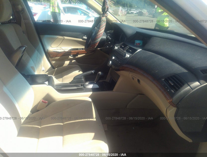 1HGCP2F78BA012467