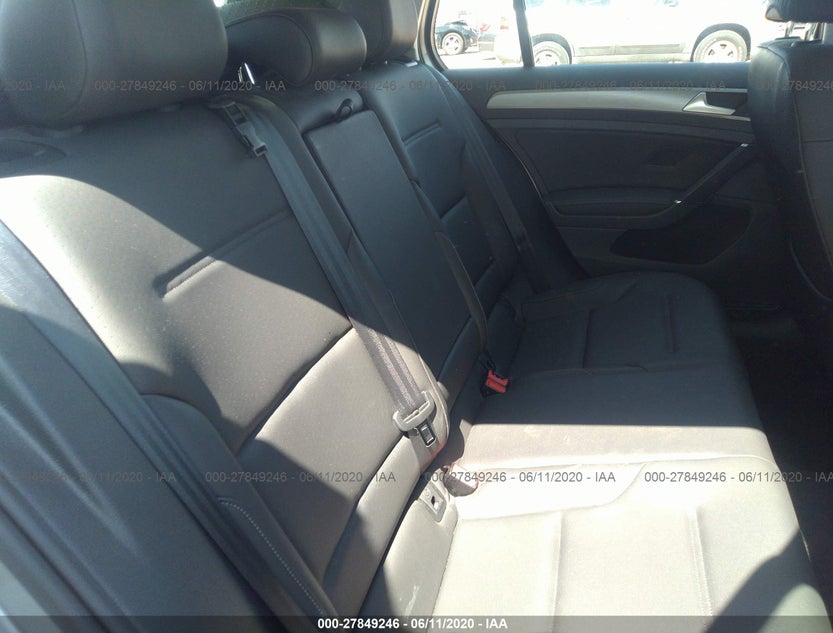 3VW117AU9FM012565