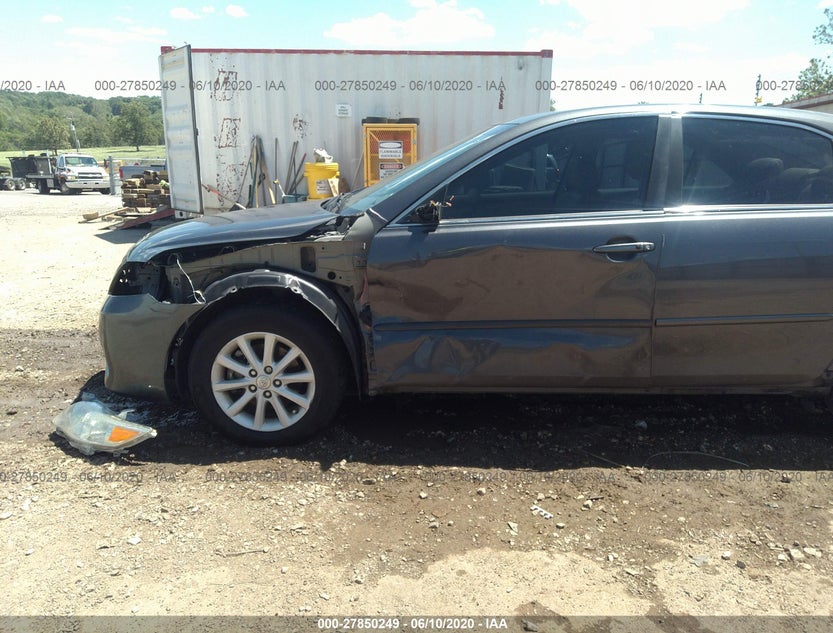 4T1BK3EK5AU600064