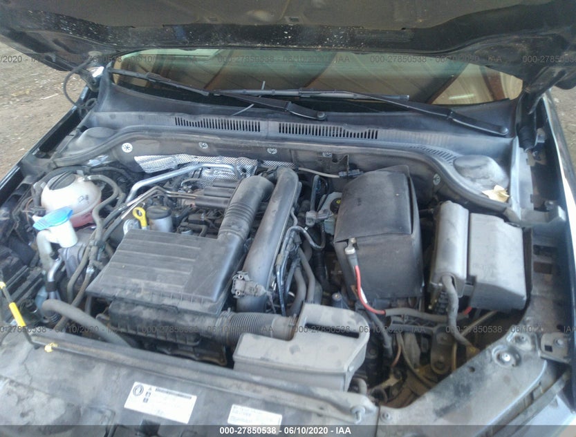 3VW2B7AJ5HM247569