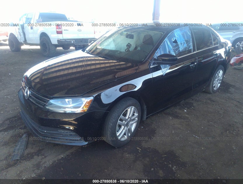 3VW2B7AJ5HM247569