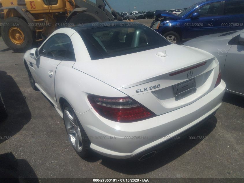 VIN WDDPK4HA2FF103042 2015 Mercedes-Benz SLK-Class,... no.3