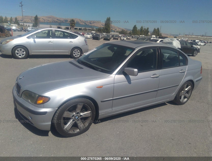 WBAAZ33495KW77597