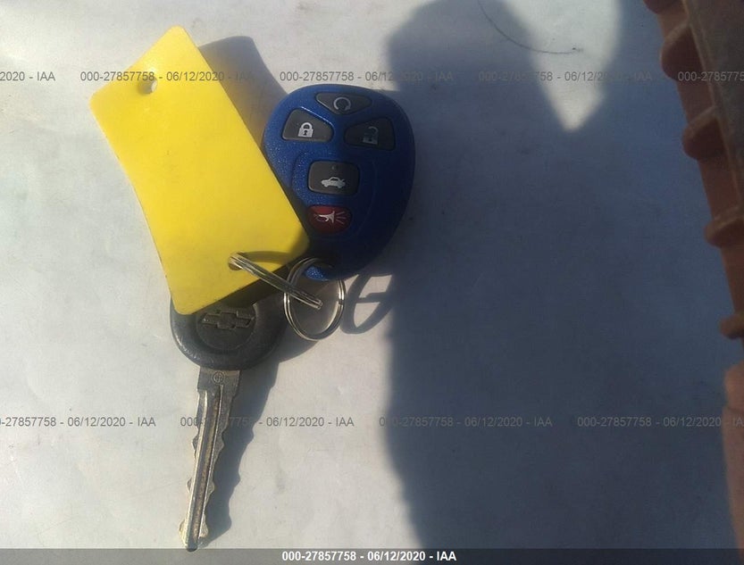 2G1WB58KX81213084