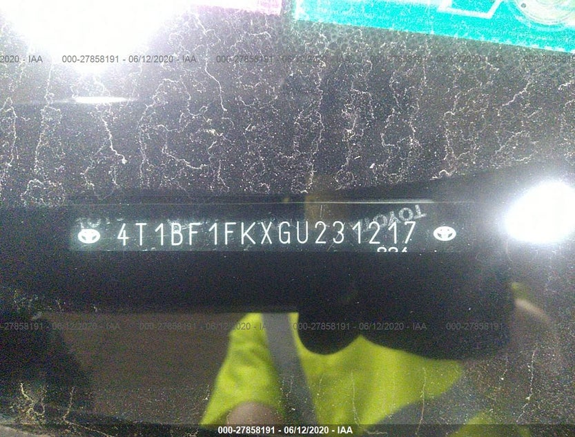 4T1BF1FKXGU231217