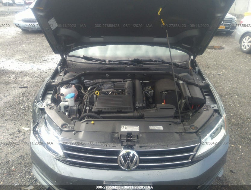 3VW267AJ5GM318384