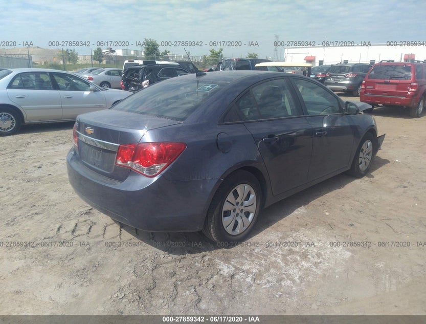 1G1PA5SH4E7176360