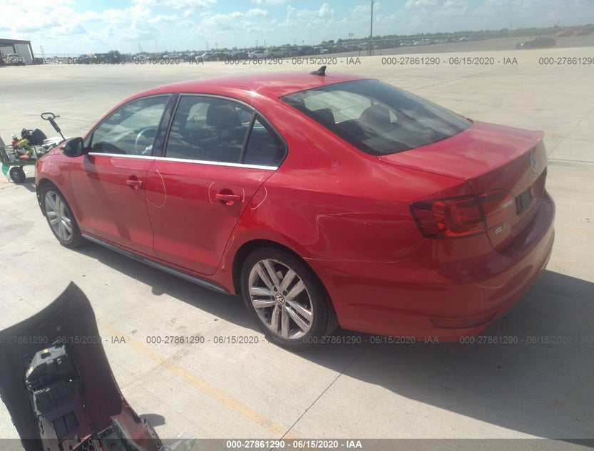 3VW5A7AJ6CM382049