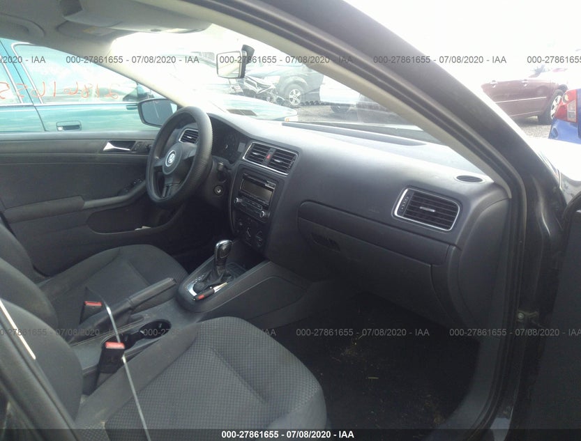 3VW2K7AJ4BM075056
