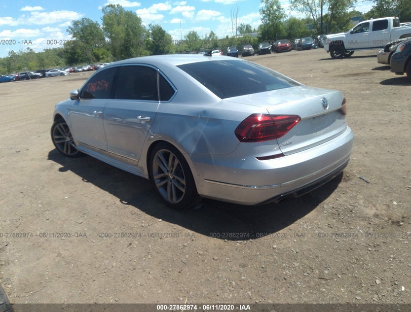 1VWDT7A32HC032904