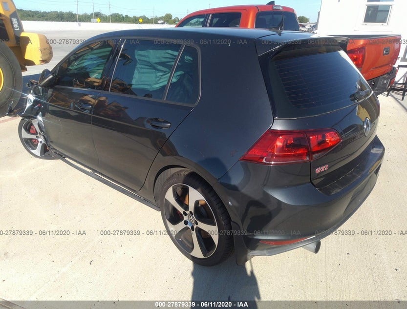 3VW447AU8HM001886