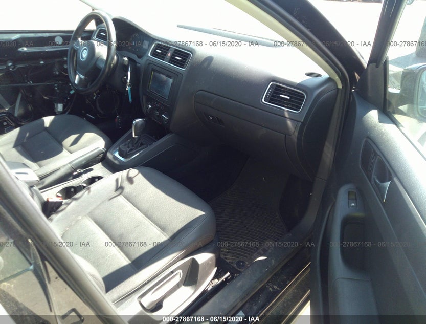 3VWDX7AJXBM323644
