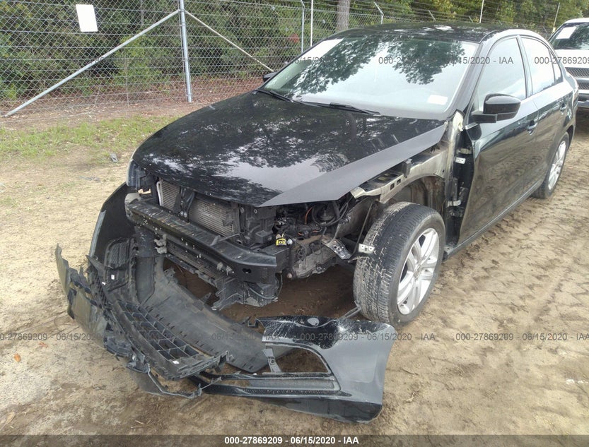 3VW2B7AJ4HM257641