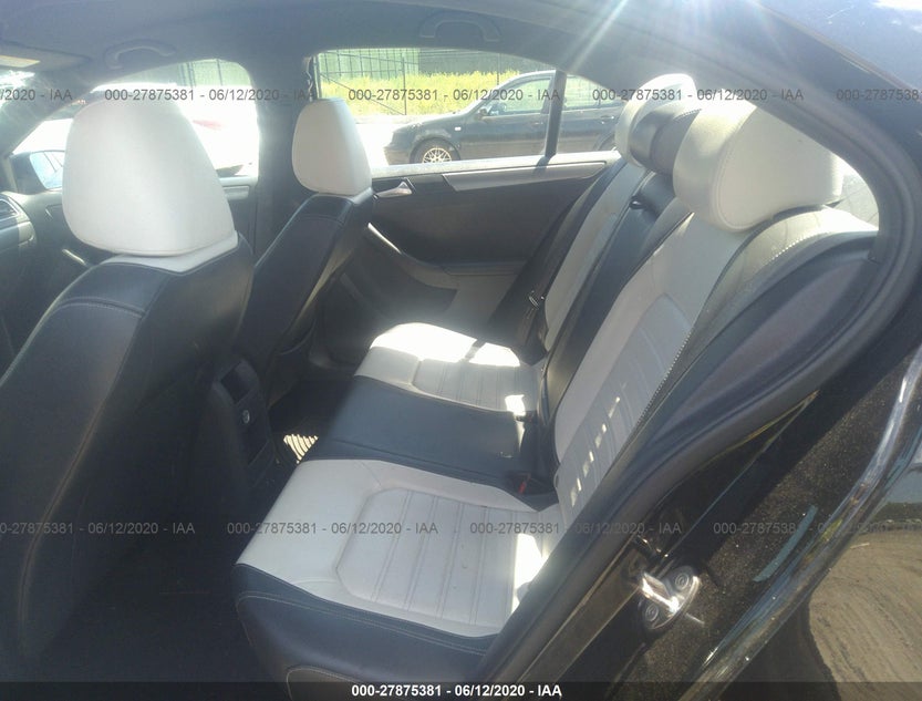 3VWD17AJ0GM276584