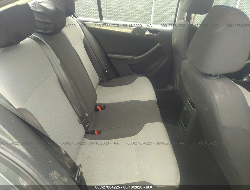 3VW2B7AJ2HM230132