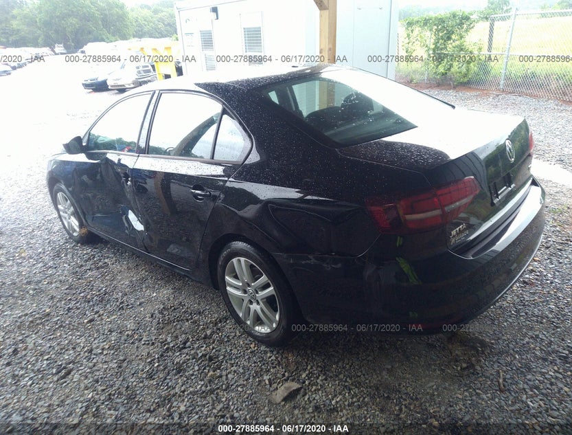 3VW2B7AJ0JM206157