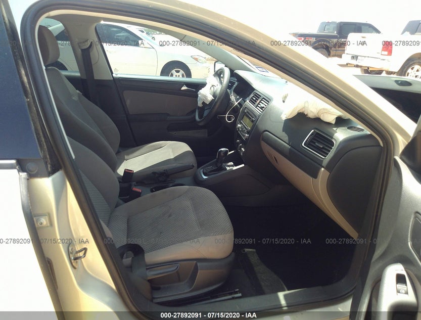3VW2K7AJ4BM379598