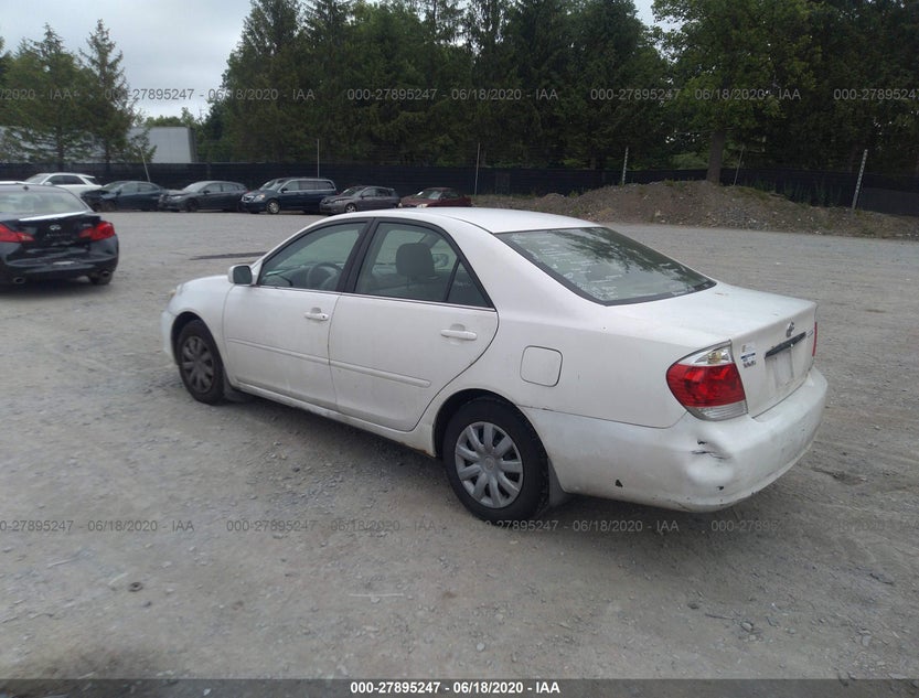 4T1BE32K15U389110